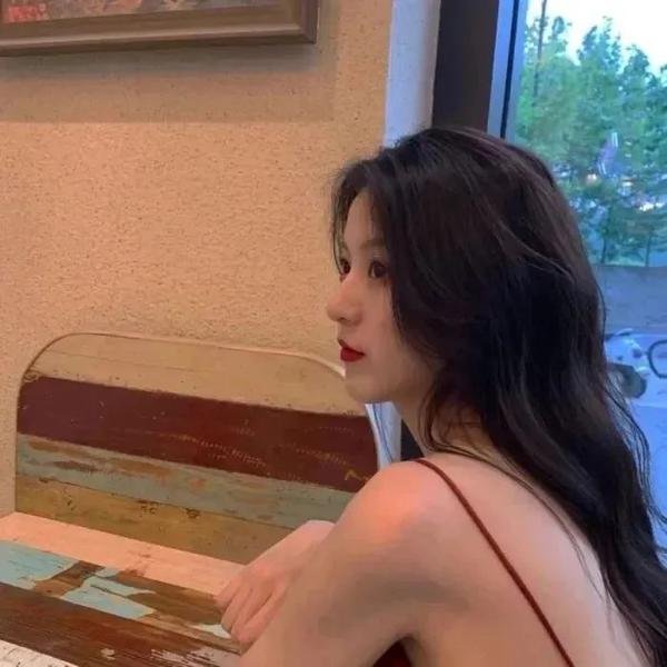 玉女龙驹